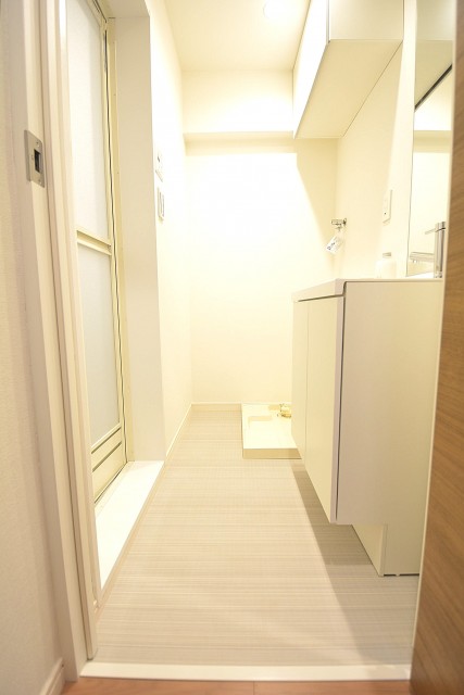 リア・マンシオン晴海　洗面室