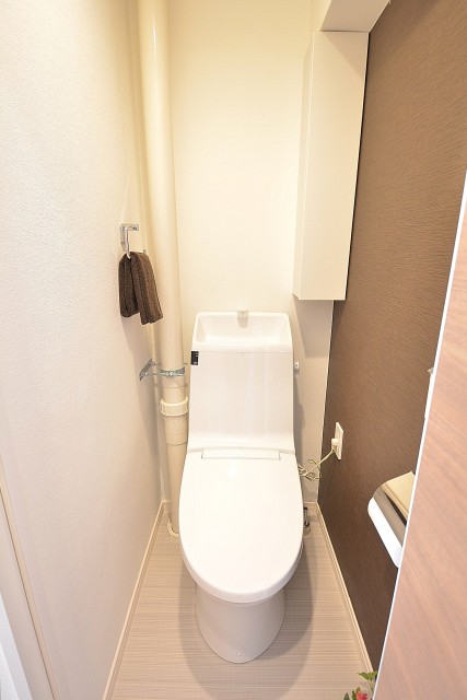 リア・マンシオン晴海　ウォシュレット付きトイレ