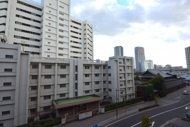 明石町アビタシオン　南向きのバルコニーからの眺望