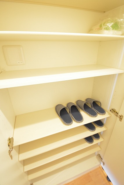 秀和南品川レジデンス　シューズＢＯＸは収納量◎！