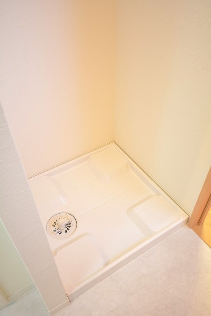 松濤ハウス　洗濯機置場