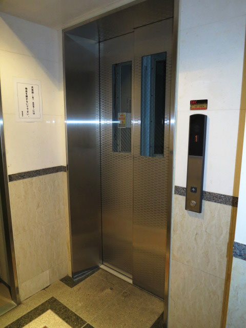 パークウェル文京千石　エレベーター