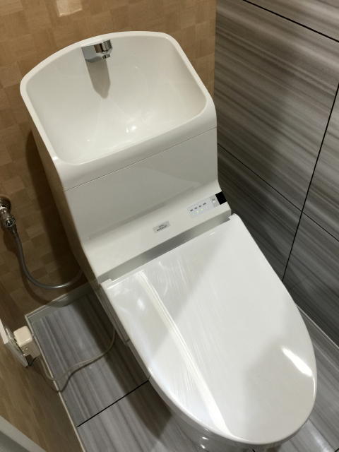 クレベール西新宿フォレストマンション　トイレ