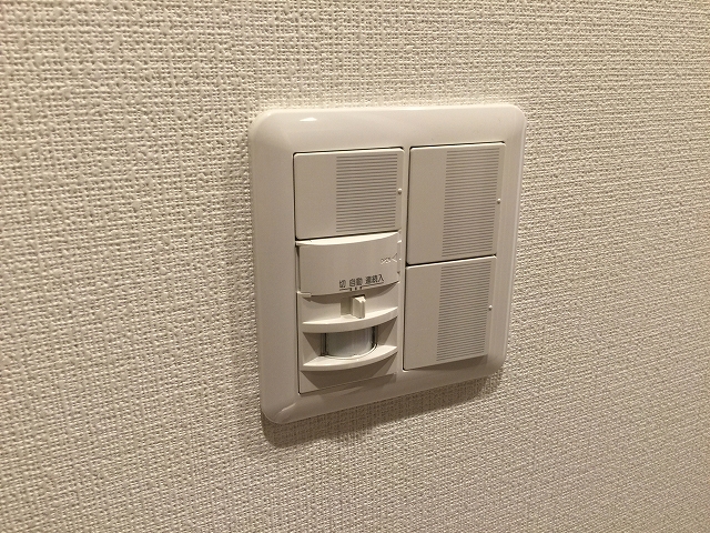 シャンボール柿の木坂　人感センサー