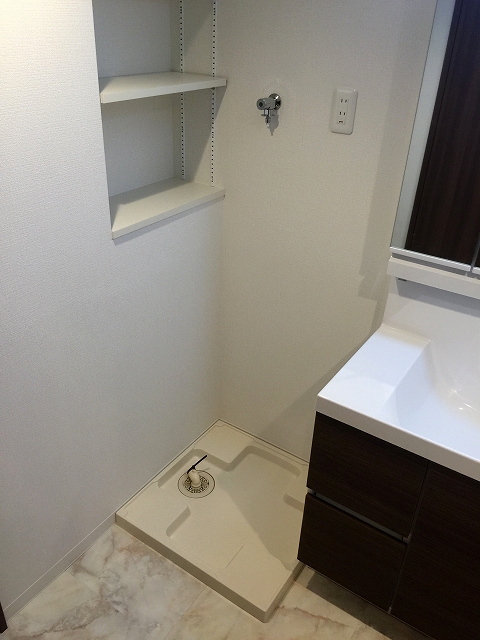 シャンボール柿の木坂　洗濯機置場