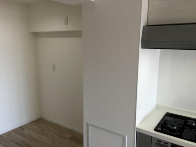 クレベール西新宿フォレストマンション　冷蔵庫置場