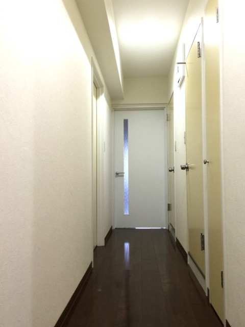 マンションフロイント麻布　廊下