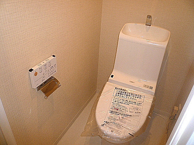 チュリス氷川坂　ウォシュレット一体型　トイレ312