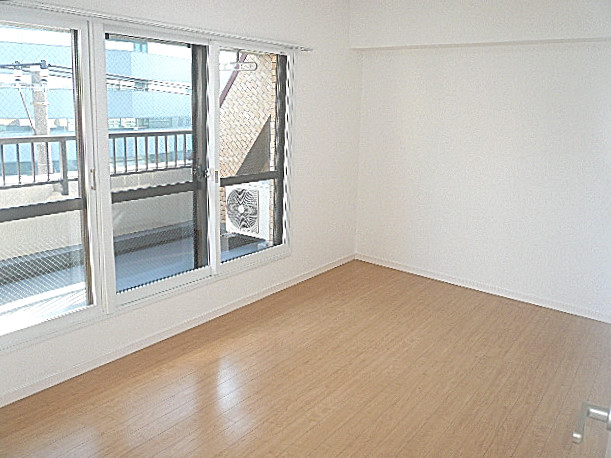 バルコニーに面している　洋室6.2帖