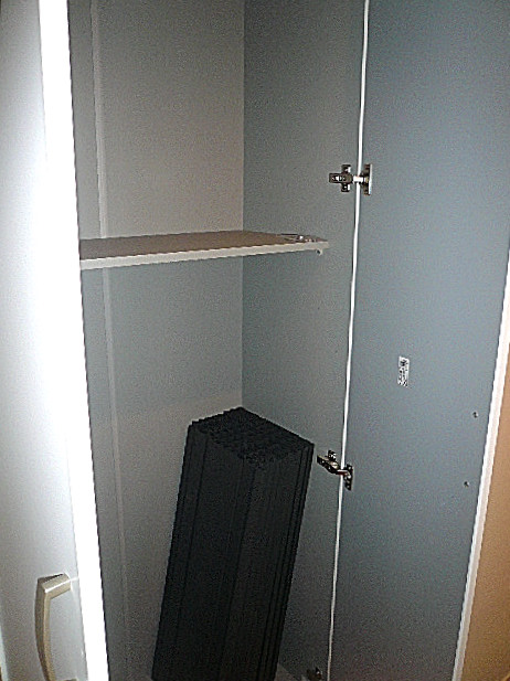 原宿ニュースカイハイツ　トールサイズの玄関収納