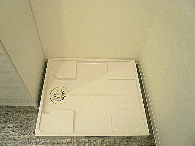 グリーンキャピタル広尾　洗濯機置き場です。