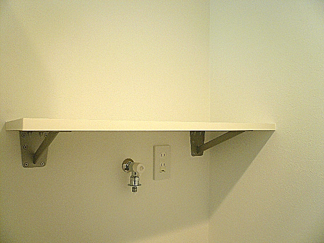 グリーンキャピタル広尾　洗濯機置き場棚