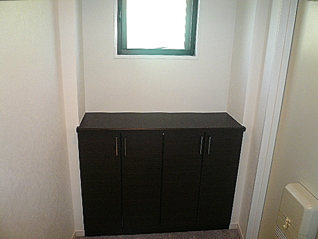 カウンター玄関収納です。