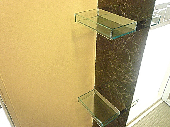 浴室乾燥付　バスルームです。