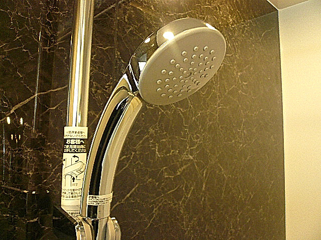 浴室乾燥付　バスルームです。