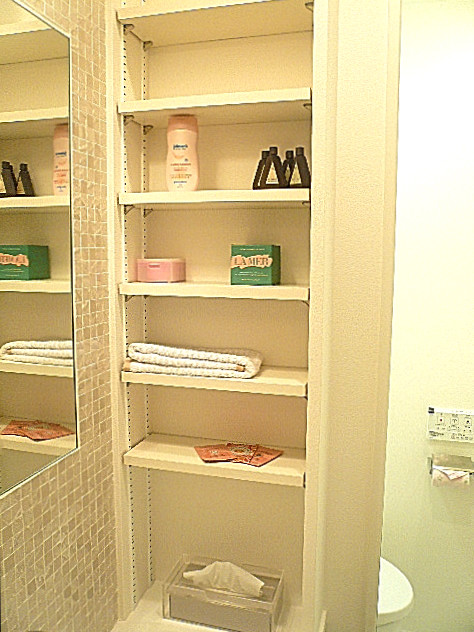 洗面化粧台　収納棚