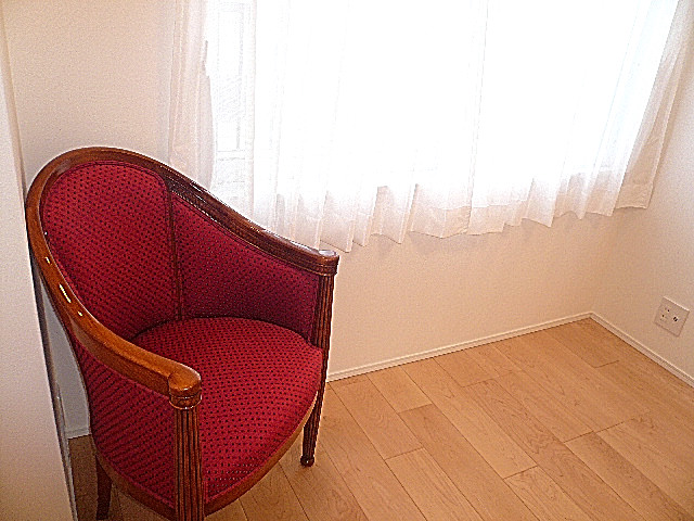 白を基調としたリビング・ダイニング・キッチン