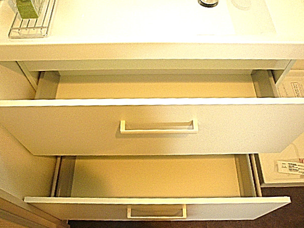 シャンボール柿の木坂　洗面化粧台