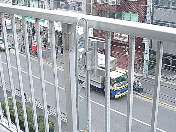 西向きバルコニーです。