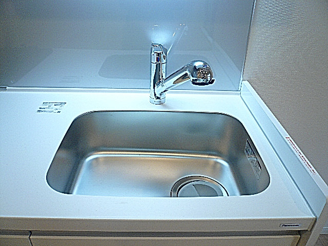 マンションフロイント麻布　キッチン　シンクです。