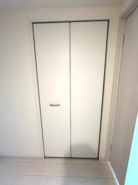 パーク・ハイム文京春日玄関廊下