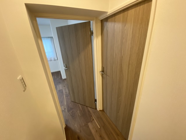 ストークマンション三田 洋室1