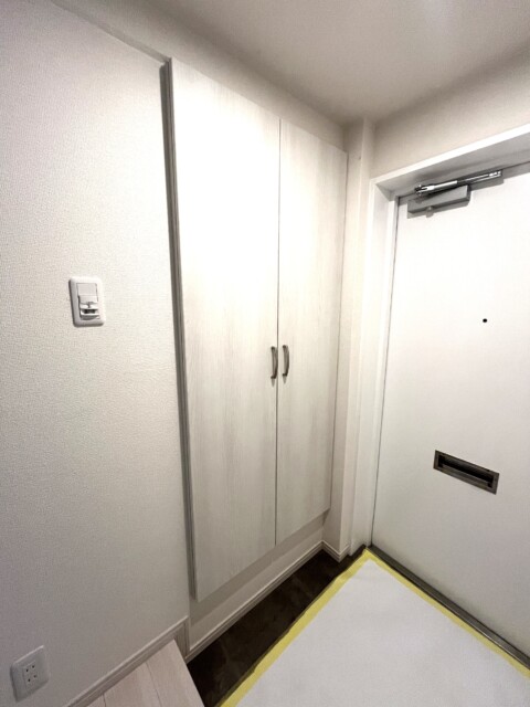 パーク・ハイム文京春日玄関廊下