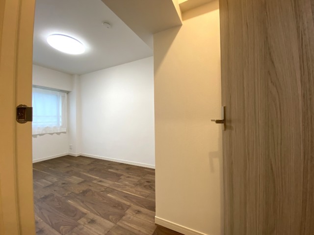 ストークマンション三田 洋室2