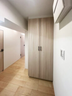 ライオンズマンション柿の木坂 玄関