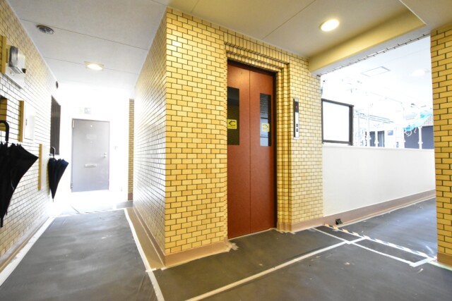 ライオンズマンション千石 玄関