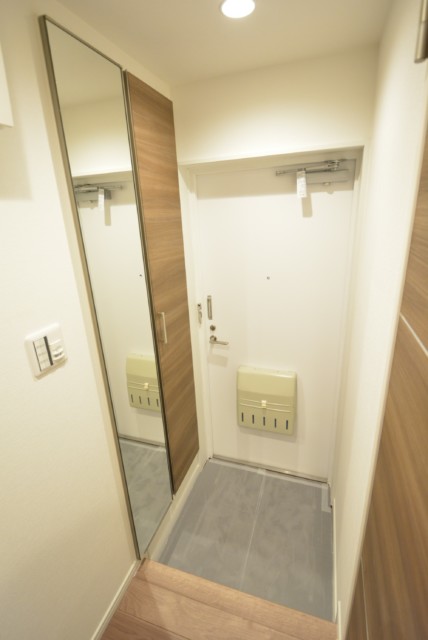 インペリアル渋谷神泉フラット 玄関