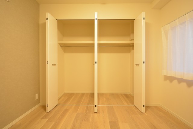 日生野沢マンション 洋室1