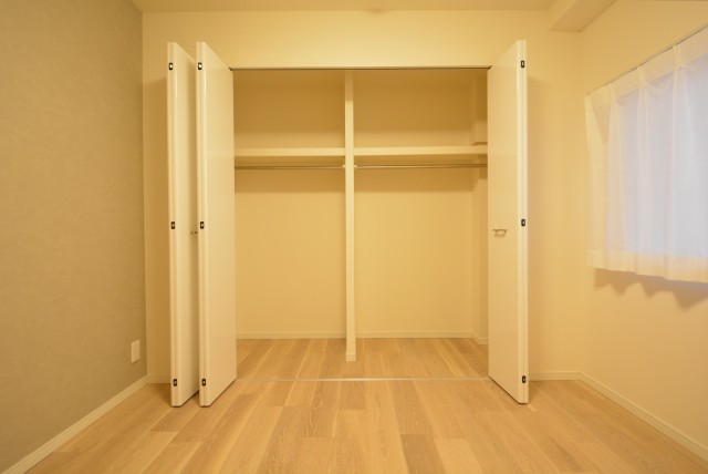 日生野沢マンション 洋室1