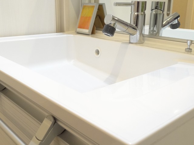 第1恵比寿マンション　スタイリッシュなスクエア型洗面ボウル