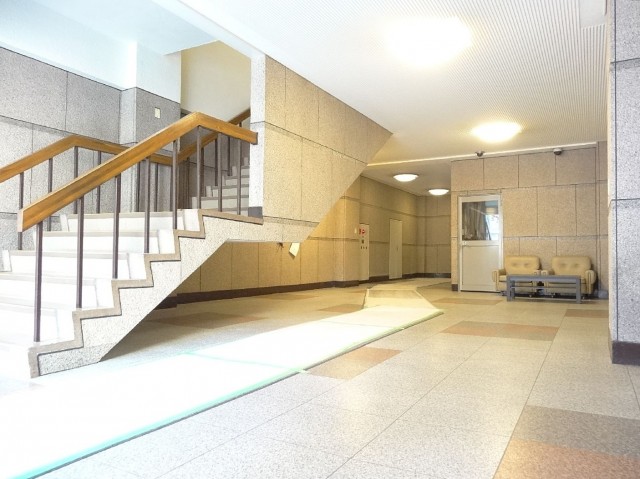 第1恵比寿マンション　エントランスホール