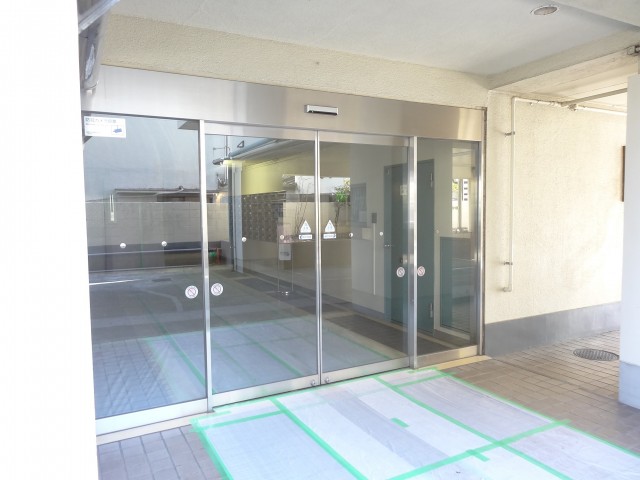 パルテノン上町　エントランス