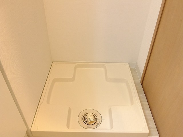 メナー代田　洗濯機置場