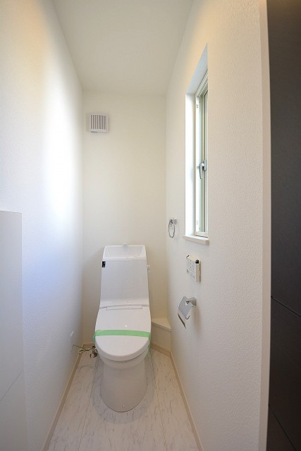 ２階トイレ