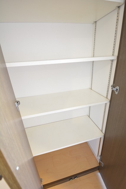 ミサワホームズ東大井　日用生活品の収納に便利