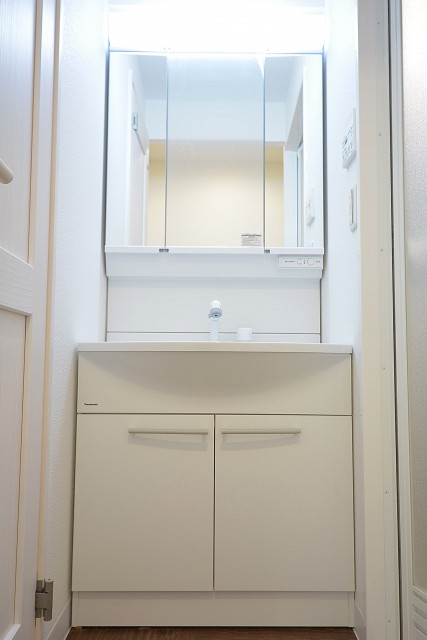 メイゾン西麻布　洗面化粧台