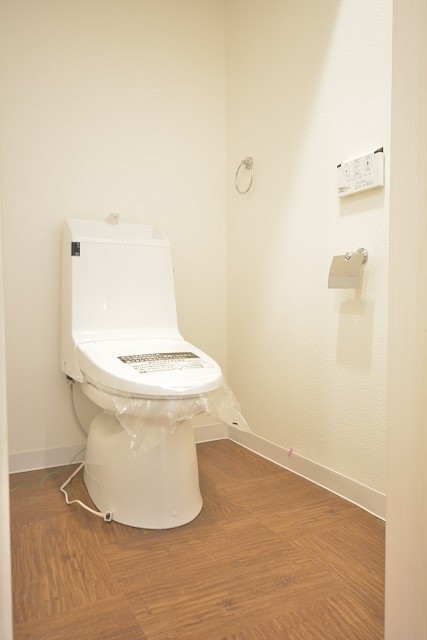 メイゾン西麻布　ウォシュレット付きトイレ