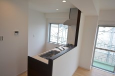 マンション白金苑　システムキッチン