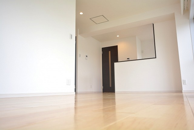 マンション白金苑　ＬＤＫ14.6帖　