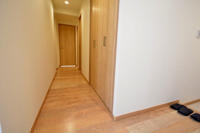 パークハイム上馬　廊下402