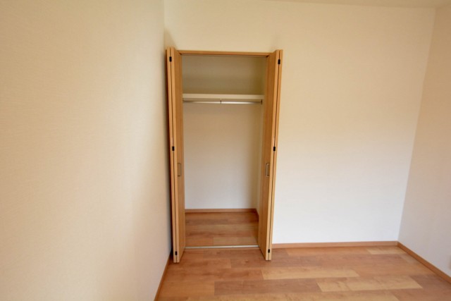 パークハイム上馬　洋室約5.4帖収納402