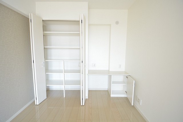 大崎南パークハウス　リビング収納