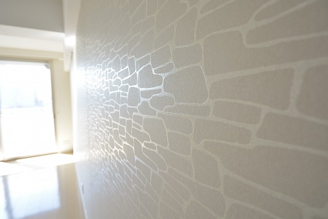 大崎南パークハウス　オシャレなアクセントクロス