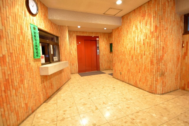 芝パークサイドハイツ エレベータホール