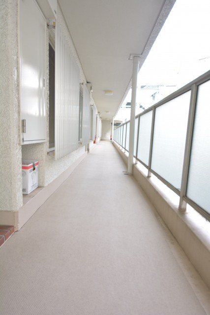 目白ガーデニア　通路