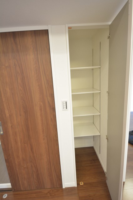 ヴェルドミール柳橋　収納